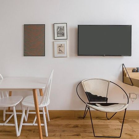 Hamac Suites - Studio Ainay 4 - Hyper Centre Lyon Bagian luar foto