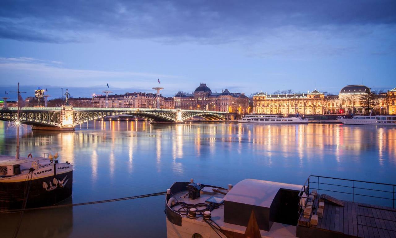 Hamac Suites - Studio Ainay 4 - Hyper Centre Lyon Bagian luar foto